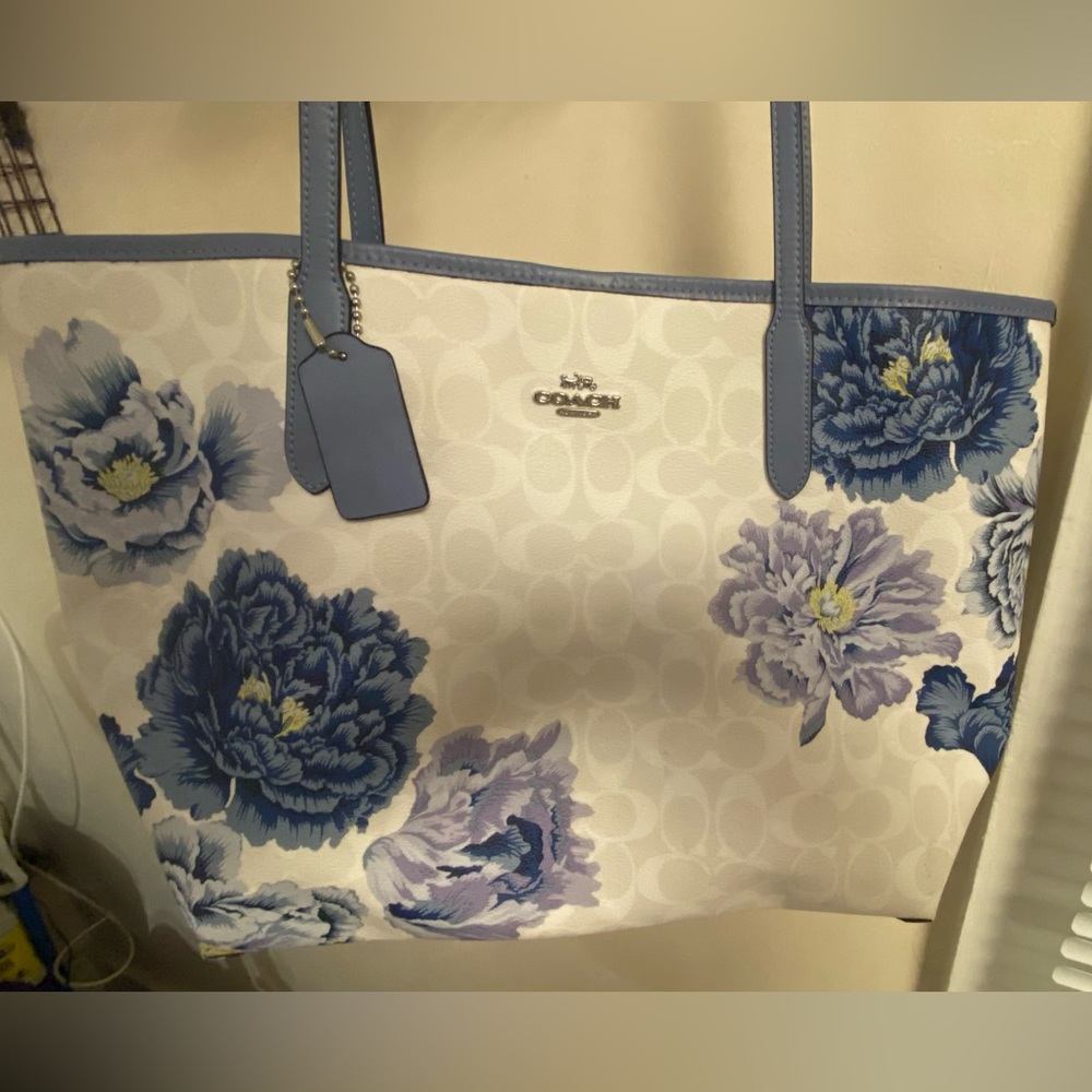 Coach City Tote- limited edition floral